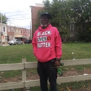 Meet your Posher, Rayfield